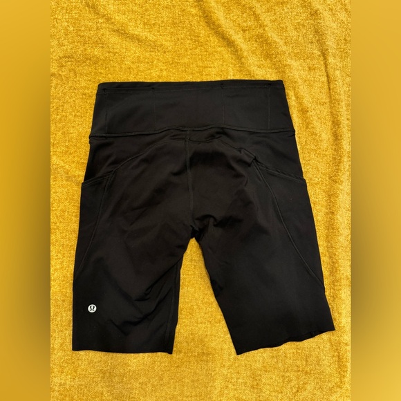 đź–¤LULULEMON- Fast and free biker shortsđź–¤ - Picture 3 of 8